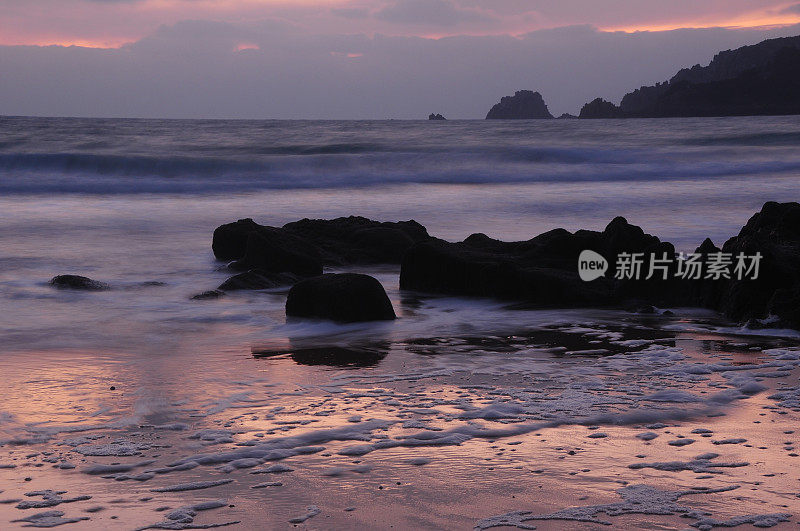 英国泽西岛圣布雷雷斯湾