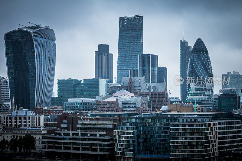 英国伦敦，伦敦市中心的天空