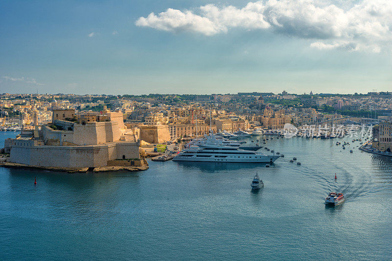 马耳他瓦莱塔区设有三个城市港口