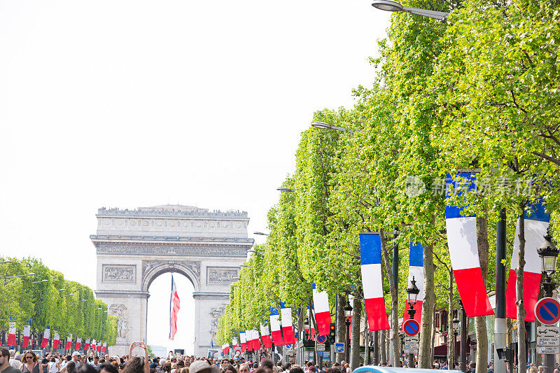 Champs-Elysées和巴黎的凯旋门