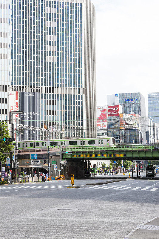 日本东京银座区的地铁