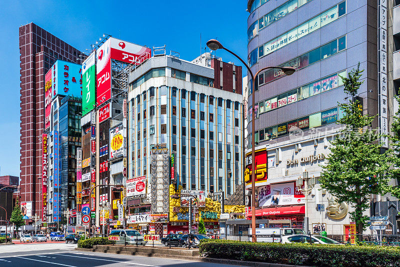 日本东京新宿区的街景