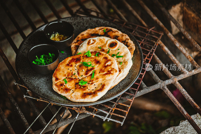 传统的印度烤饼