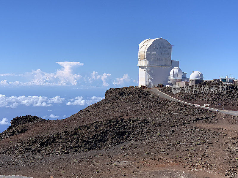 夏威夷毛伊岛的东毛伊火山哈雷阿卡拉天文台的美丽照片。