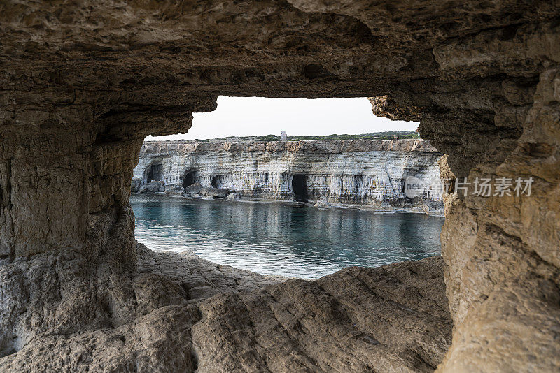 塞浦路斯阿伊亚纳帕岛的海洞