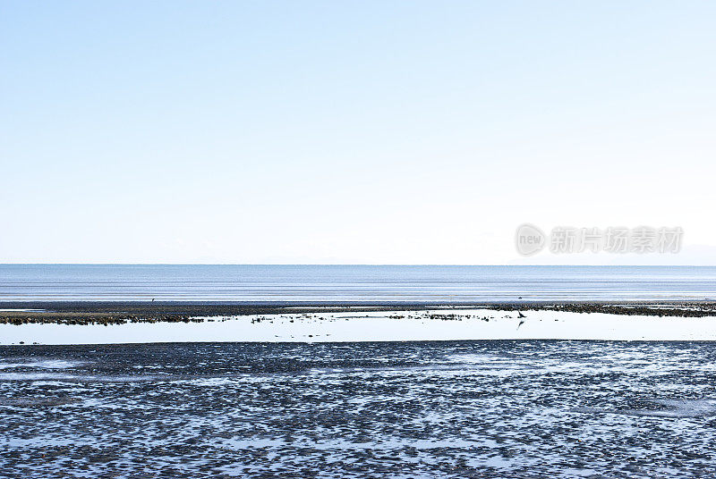 “新西兰红宝石湾海景”