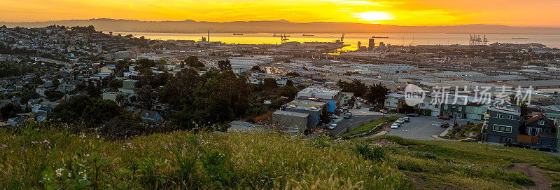 旧金山，海湾和工业区的日出全景。