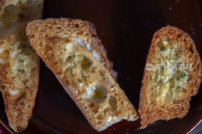 自制黄油烤法棍面包