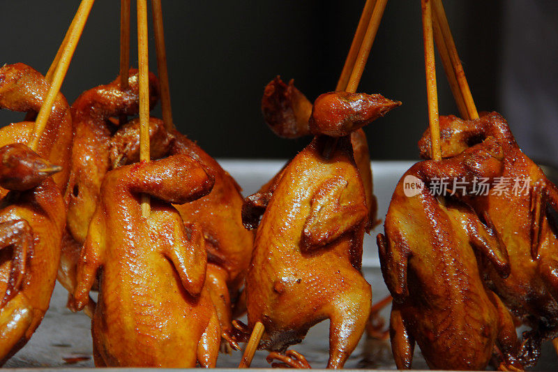 上海豫园市场的烤鸟