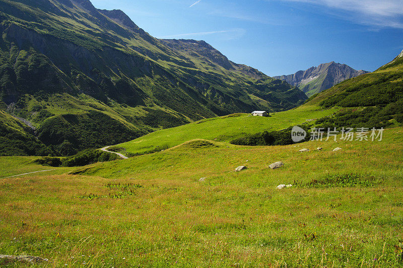 法国阿尔卑斯山的山脉景观