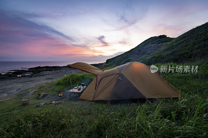 神奈川县三浦半岛黑木之花露营