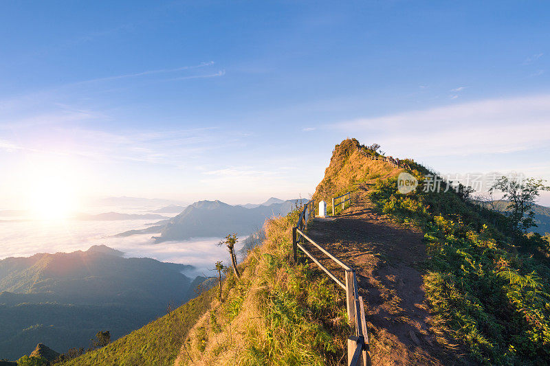 清莱和清迈自然景观，泰国北部日出美景