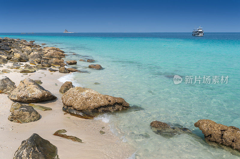 亚洲泰国南部的蓝天景观热带海滩海