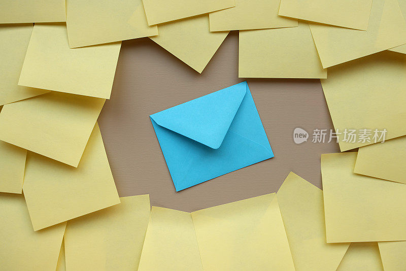 电子邮件和营销概念。