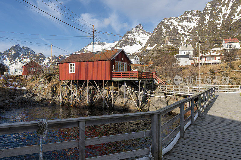 挪威罗浮敦群岛的一个村庄