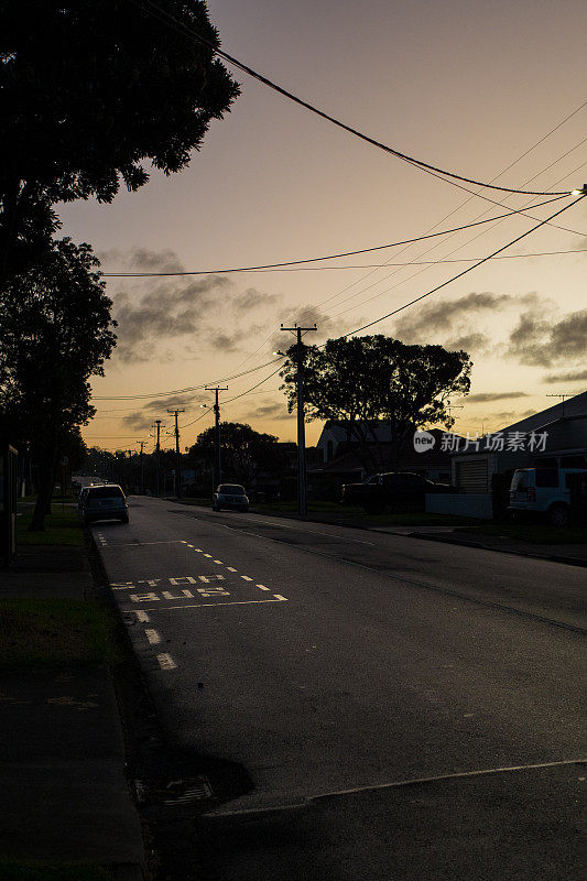郊区街景在奥克兰，新西兰