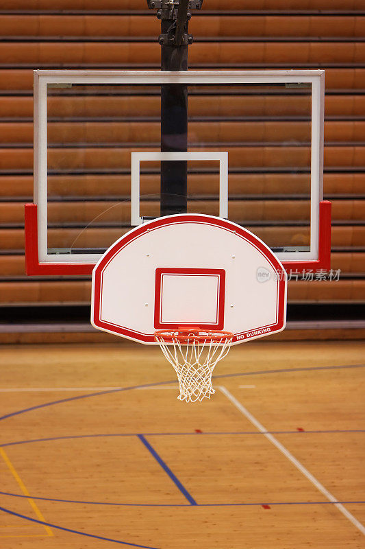 篮球篮筐和篮板