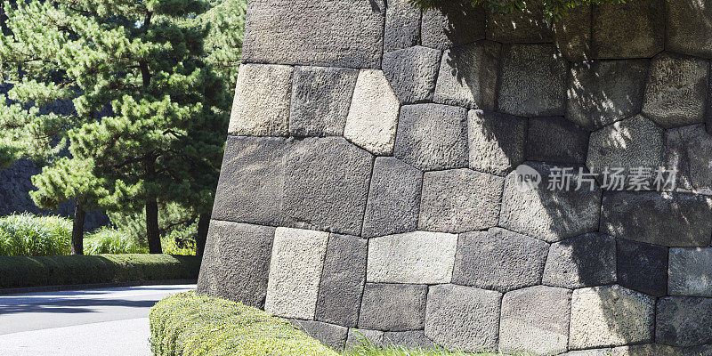 传统的日本石墙