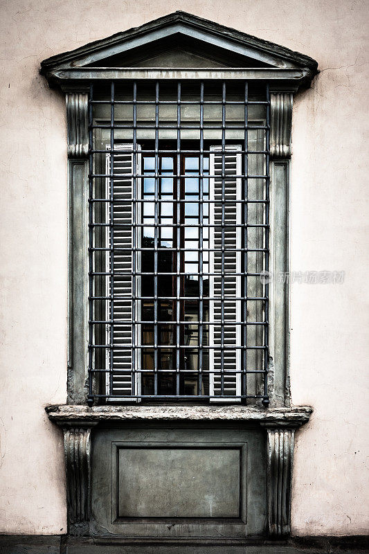佛罗伦萨的古代窗户，建筑细节
