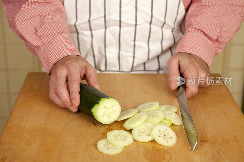 厨师黄瓜片