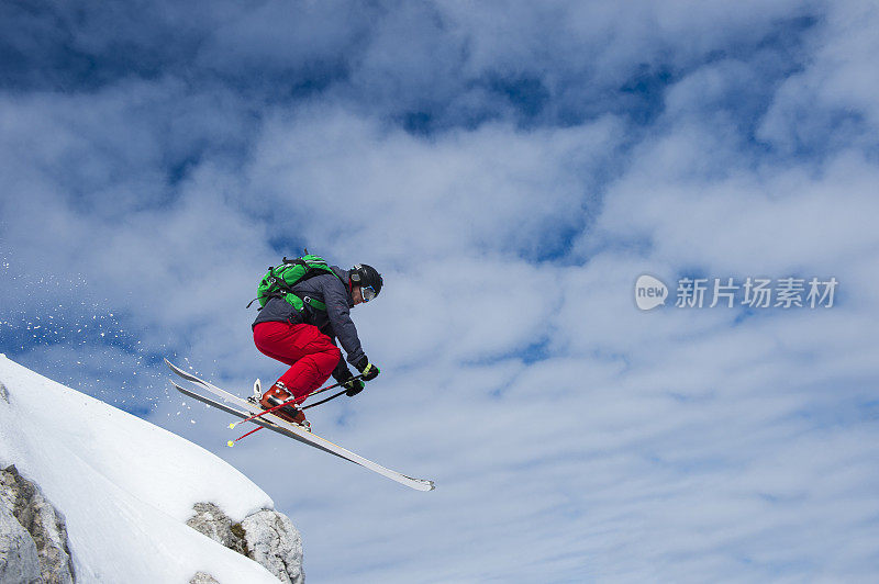 免费滑雪跳跃