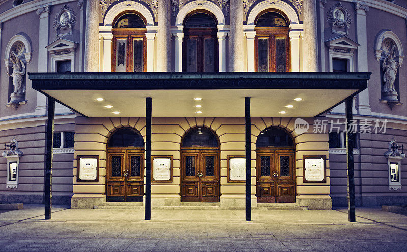 歌剧院入口