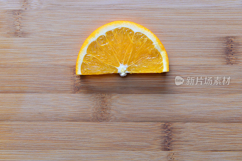 橙色孤立的木制背景