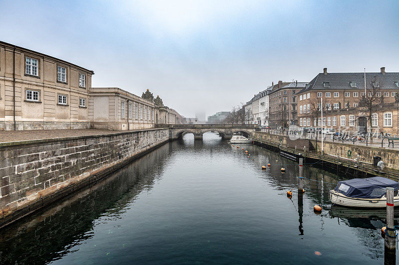 丹麦老城哥本哈根的一座桥