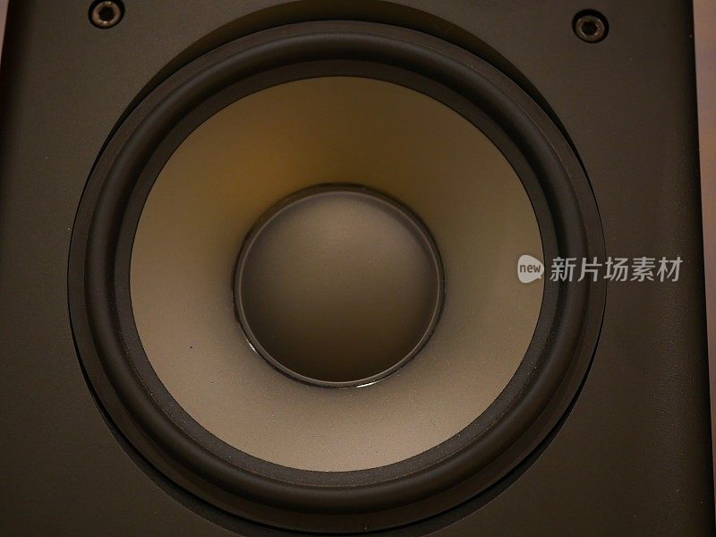 扬声器