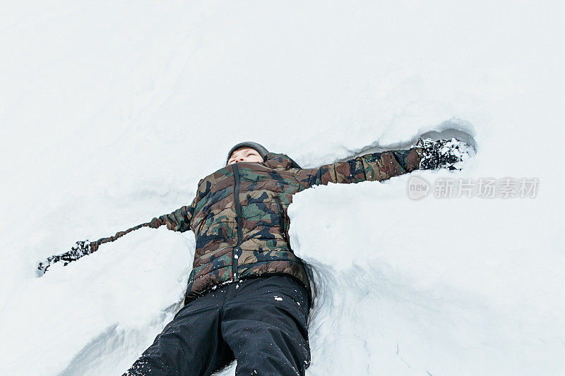 雪愤怒