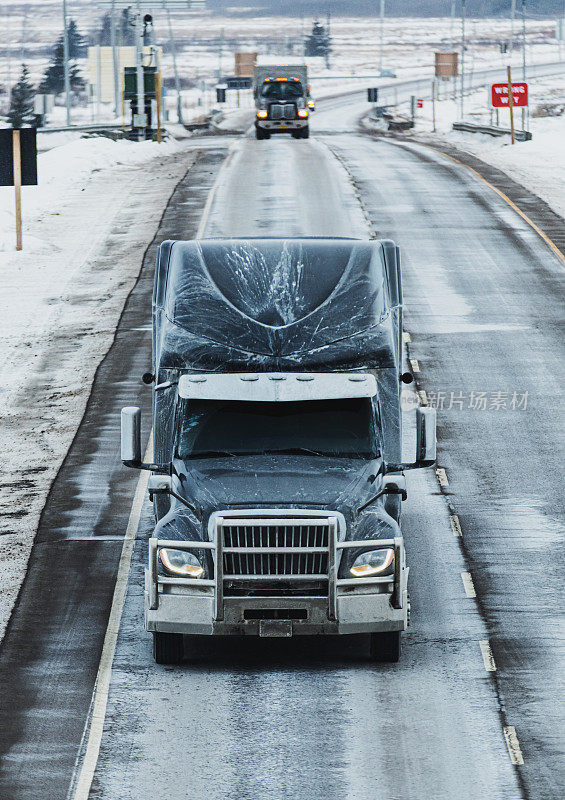 卡车在冬天