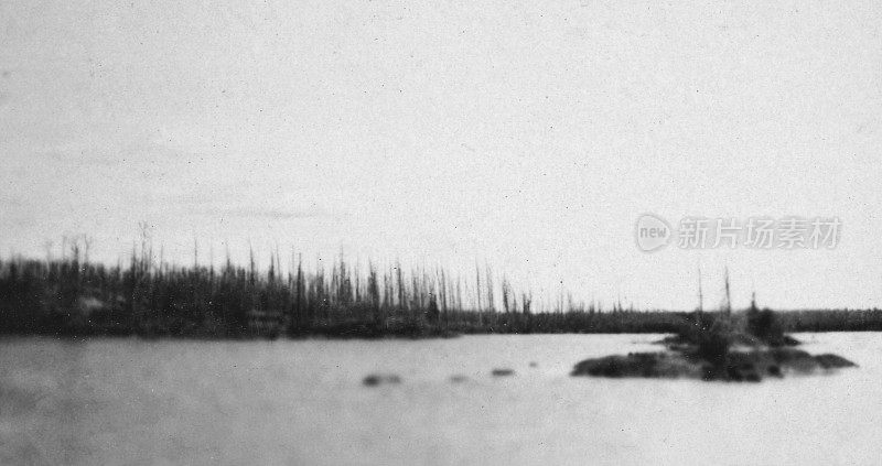 1924年，加拿大马尼托巴省威库斯科湖的宽湾