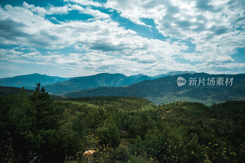 内希腊五彩缤纷的风景