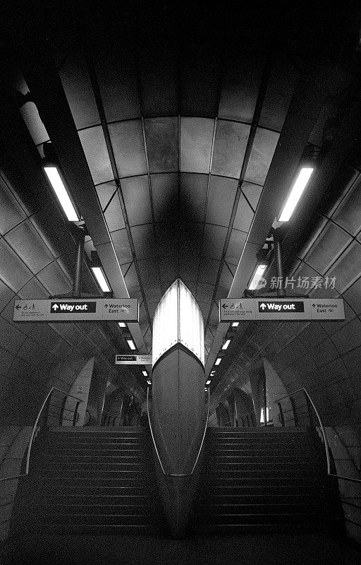 伦敦地铁车站