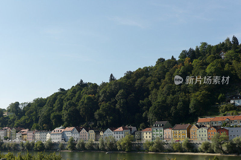 德国多瑙河旁帕绍的城市景观
