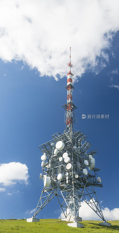 瑞士的大型无线电通讯塔