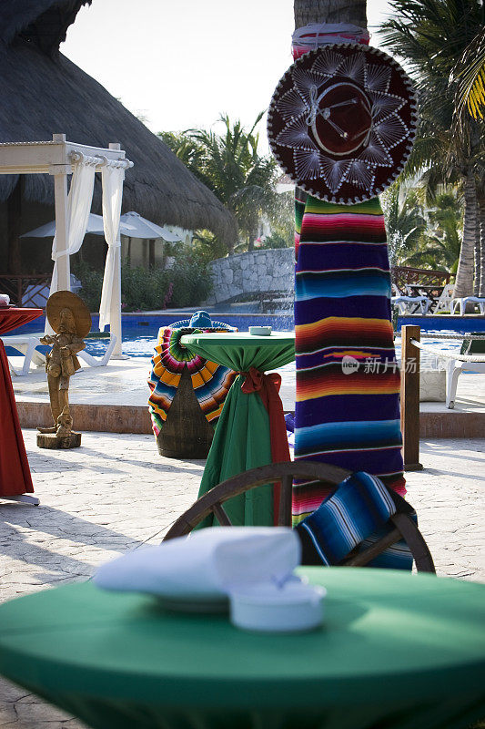 墨西哥热带度假村的五月五日装饰，没人