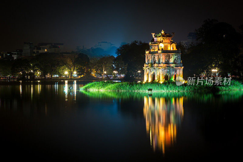 越南，河内，龟塔和夜景