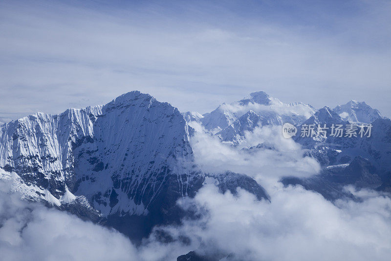 珠穆朗玛峰