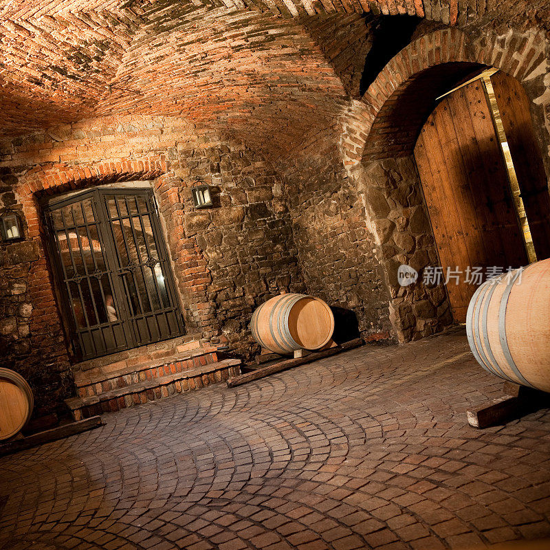 葡萄酒桶地窖