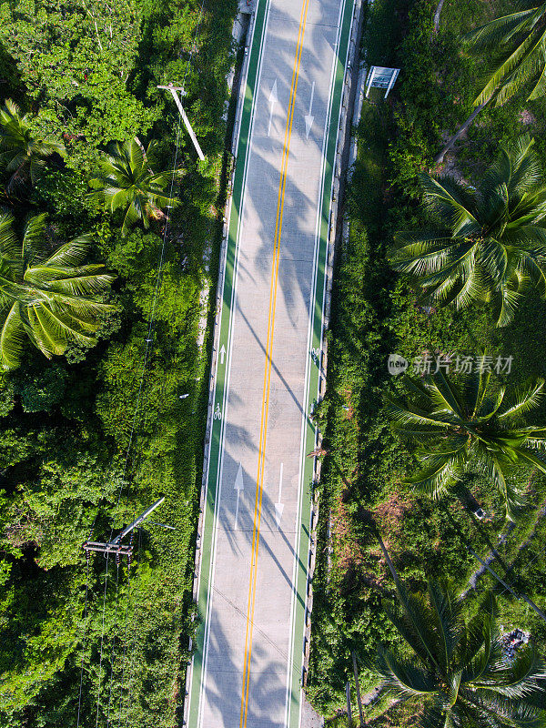 泰国的蜿蜒道路