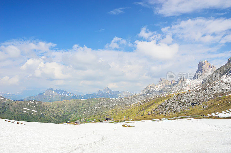 国家公园全景和多洛米提山在科尔蒂纳d'Ampezzo