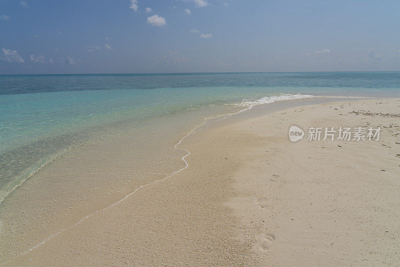 马尔代夫的沙滩和绿松石海