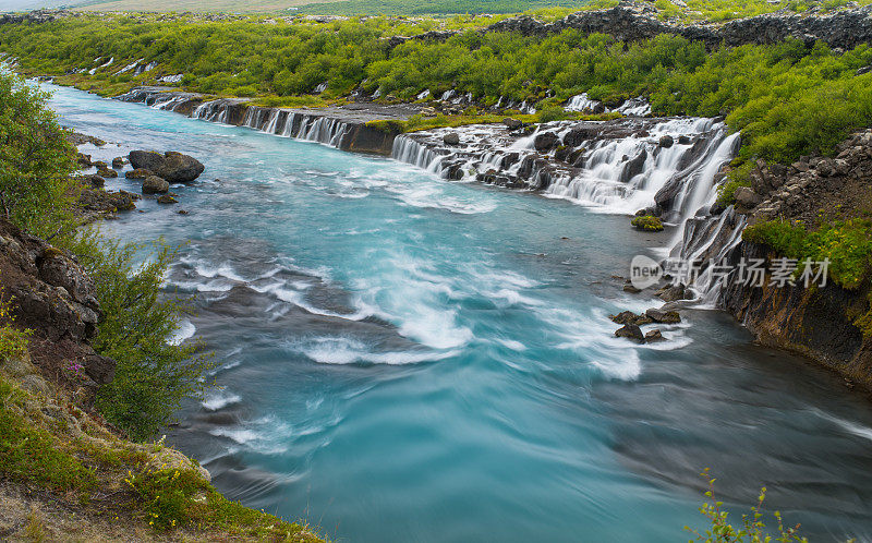 Hraunfossar瀑布