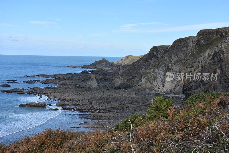 戏剧性的海岸