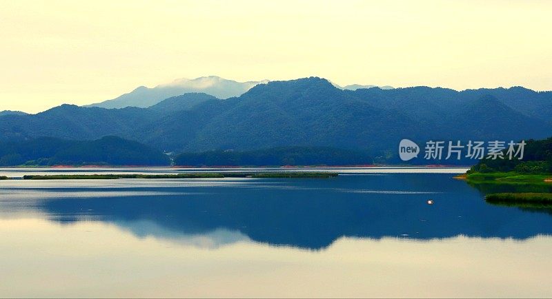 Daecheong湖反射