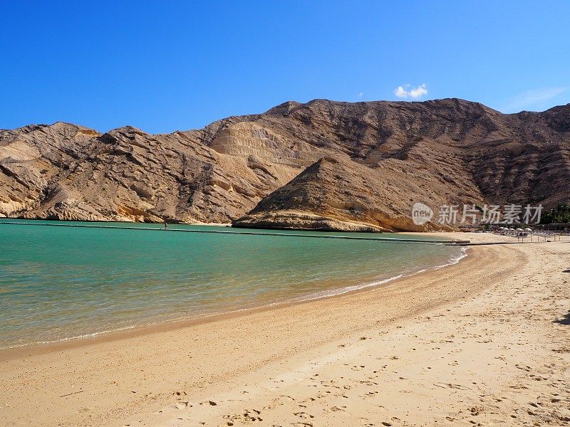 阿曼苏丹马斯喀特的海滩和海岸线