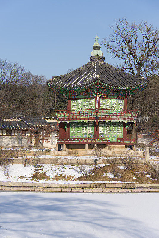 Hyangwonjeong馆