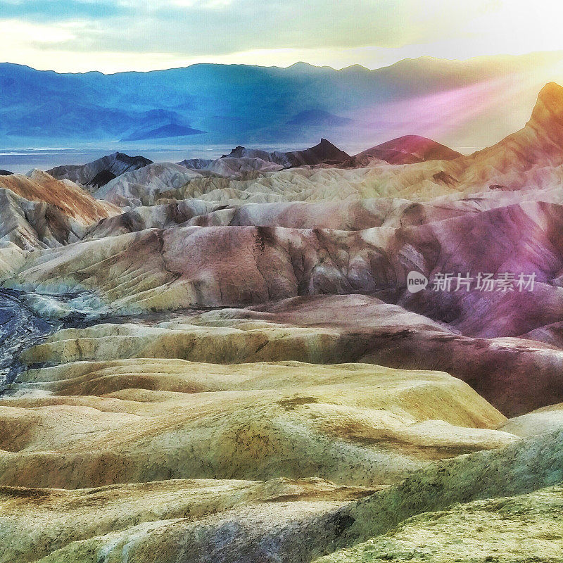 艺术家调色板，氧化金属彩色荒地形成，死亡谷，加利福尼亚