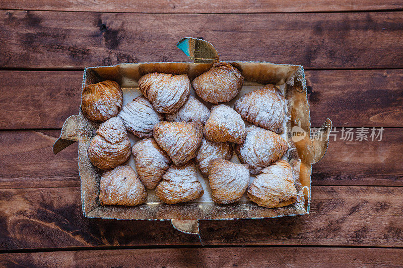 那不勒斯Sfogliatelle”